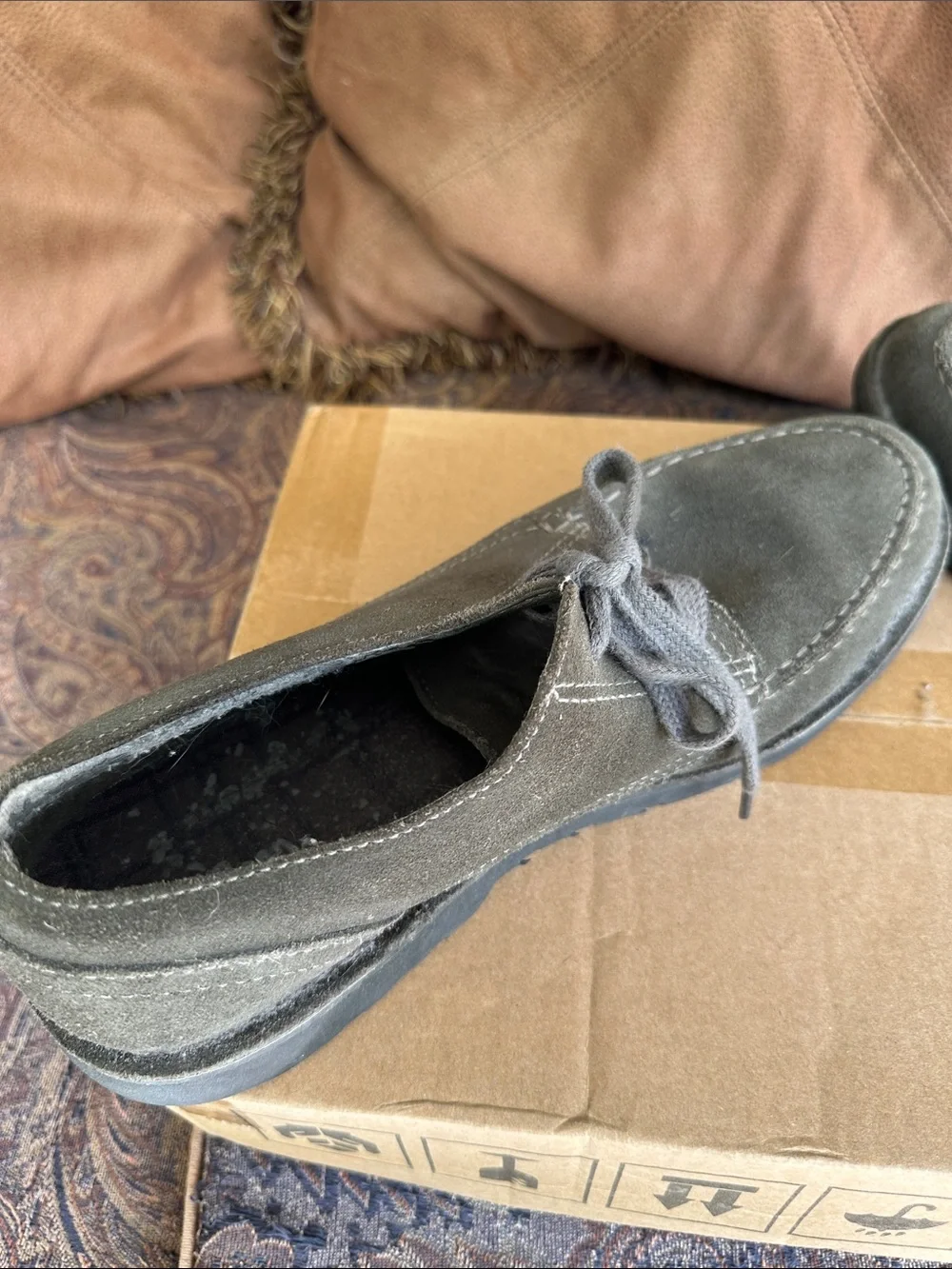 L.L. Bean Olive Suede Chukka Boots with Gray Laces